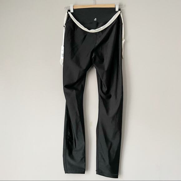 WeWoreWhat Chain High Rise Leggings Medium - Picture 3 of 8